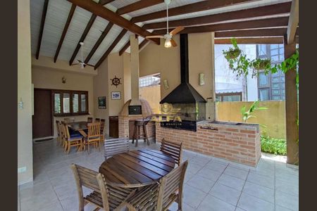 8_photo/94ce01cdbd.a9ad82c0a29b9a19-ATLAS-2ad4ccdd-b053-4f17-a1cb-496b22590c9f.jpg de casa de condomínio à venda com 4 quartos, 380m² em Vila Zilda, Guarujá