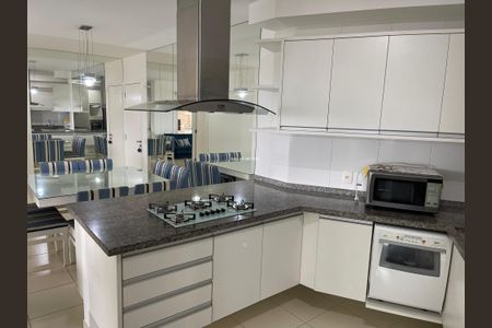 3_photo/94ce01cf81.5da63c9cac7f2f2b-ATLAS-1a341946-c8d0-4f92-bb11-d8a2d2c16461.jpg de apartamento para alugar com 3 quartos, 158m² em Vila Santa Clara, Guarujá