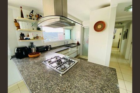 4_photo/94ce01cf81.8ae657ae833b8e8a-ATLAS-14f48152-1f45-476c-b571-edbafd9e4a54.jpg de apartamento à venda com 3 quartos, 111m² em Vila Santa Clara, Guarujá