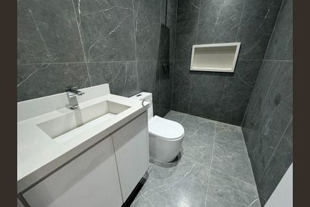 3_photo/94ce01cf9b.6ba4ef9df26df2e3-ATLAS-152c84e7-1684-4fd8-bbcb-6257409273f3.jpg de casa à venda com 4 quartos, 465m² em Vila Santa Clara, Guarujá