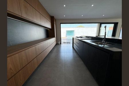 15_photo/94ce01cf9b.6ba4ef9df26df2e3-ATLAS-a5185be0-7805-43ba-a7ed-684c417eb676.jpg de casa à venda com 4 quartos, 465m² em Vila Santa Clara, Guarujá