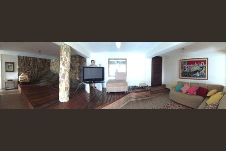 7_photo/94ce01d245.2f15d505e37c7ac5-ATLAS-a2b06958-481f-4531-a229-7027a2f00a61.jpg de casa à venda com 4 quartos, 396m² em Vila Zilda, Guarujá