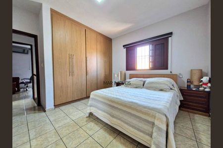 4_photo/94ce01e1cb.88effd384fa5ee1d-ATLAS-f1a8e744-2ce2-4dac-a7d4-1769b28ccfe5.jpg de casa à venda com 3 quartos, 200m² em Vila Santo Antônio, Guarujá