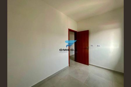 2_photo/94ce01e1ed.7d44486df2fbe63f-ATLAS-062304cb-597c-4e75-86b1-1302f6ddb287.jpg de casa à venda com 3 quartos, 93m² em Jardim Primavera, Guarujá