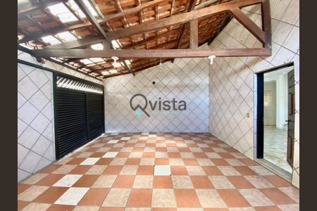 9_photo/94ce01e25d.7b3cda3f5b128f1b-ATLAS-1eb9e5cd-1d26-46de-bcd7-25c3de1b02dc.jpg de casa à venda com 3 quartos, 90m² em Jardim Primavera, Guarujá