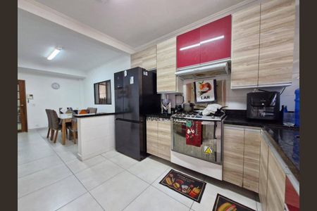 6_photo/94ce01e261.f12cb49d2767a5b3-ATLAS-2f1cf012-345d-4499-adbe-406d1e1dcfed.jpg de casa à venda com 4 quartos, 280m² em Jardim Santa Maria, Guarujá