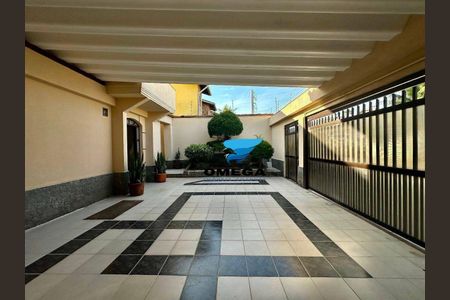 2_photo/94ce01e2ad.aaaaa2939d8ec39f-ATLAS-c3d85348-1611-4d50-8e6e-74ad5b4e35a2.jpg de casa à venda com 3 quartos, 200m² em Jardim Helena Maria, Guarujá