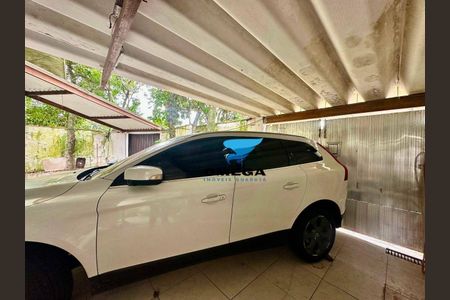 3_photo/94ce01e2c9.2f15d505e37c7ac5-ATLAS-26fcd9c2-d61f-4088-9e44-d468e7e7768b.jpg de casa à venda com 3 quartos, 200m² em Vila Santa Rosa, Guarujá