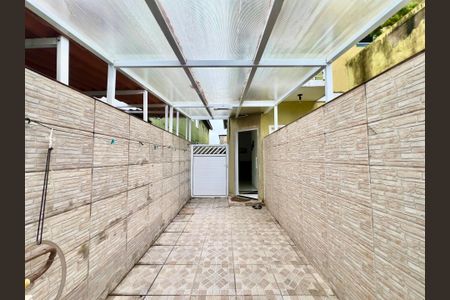 2_photo/94ce01e3d1.86fa7c56df5ec564-ATLAS-0c851ab5-7d6c-4abd-9914-474451eeabb1.jpg de casa à venda com 2 quartos, 71m² em Jardim Primavera, Guarujá