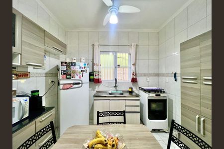 11_photo/94ce01e3d1.86fa7c56df5ec564-ATLAS-5785d573-c28e-4f86-95d5-a0ef383cdab0.jpg de casa à venda com 2 quartos, 71m² em Jardim Primavera, Guarujá