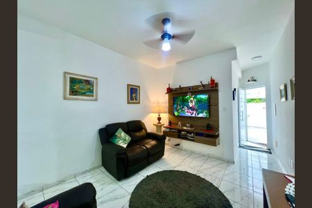 7_photo/94ce01e3d1.86fa7c56df5ec564-ATLAS-6ac18358-7190-483d-ae5b-b0b5fc85e7ea.jpg de casa à venda com 2 quartos, 71m² em Jardim Primavera, Guarujá