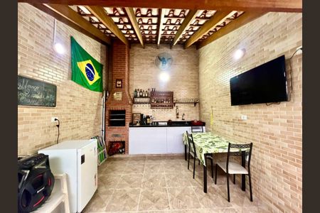 33_photo/94ce01e3d1.86fa7c56df5ec564-ATLAS-9560fc91-2869-4e8a-acec-76e8d9207f44.jpg de casa à venda com 2 quartos, 71m² em Jardim Primavera, Guarujá