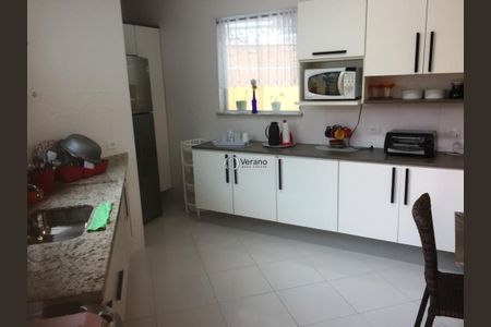 8_photo/94ce01e44b.7e2ea02b9085bf9d-ATLAS-828dd792-9087-43e7-89ce-78bc1ac4570e.jpg de casa à venda com 5 quartos, 320m² em Vila Santo Antônio, Guarujá