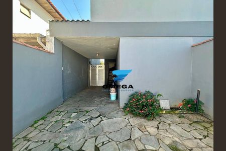 5_photo/94ce01f8af.793fde414fbda8ec-ATLAS-d3b37256-e51f-4e85-8922-74a1fa9575bf.jpg de casa à venda com 4 quartos, 150m² em Vila Santa Rosa, Guarujá