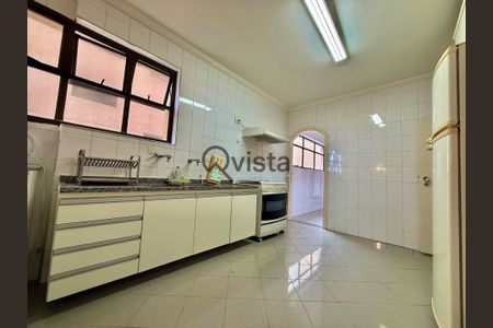 5_photo/94ce01fad5.3744e1c54e8cf169-ATLAS-20e8e8bb-b6b4-477e-9bec-5c085c229824.jpg de apartamento à venda com 3 quartos, 260m² em Jardim Primavera, Guarujá