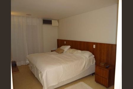 5_photo/94ce01fad5.b6a122f3e2113057-ATLAS-29b2e4d9-e7c4-4b49-9827-2017b573c77a.jpg de apartamento à venda com 5 quartos, 355m² em Jardim Primavera, Guarujá