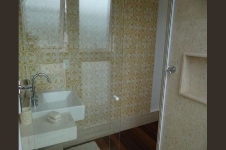 4_photo/94ce01fad5.b6a122f3e2113057-ATLAS-eaa370e8-23a3-4525-b02a-73c2bab153b6.jpg de apartamento à venda com 5 quartos, 355m² em Jardim Primavera, Guarujá