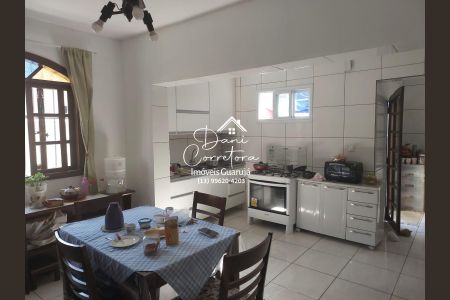 6_photo/94ce01fc63.2899b17cdfb92887-ATLAS-25cac28f-5dae-4a60-9e65-69d778cc2e21.jpg de casa à venda com 5 quartos, 200m² em Jardim Santa Maria, Guarujá