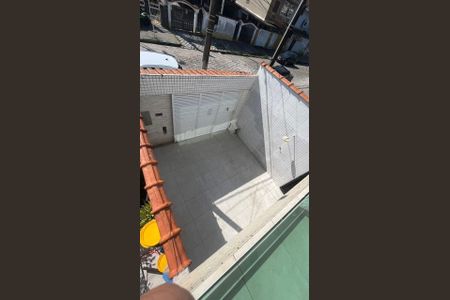 4_photo/94ce01fd0f.912bb953107d94de-ATLAS-42dd5c9a-dac3-446c-8c72-ed63101ecf04.jpg de casa à venda com 2 quartos, 100m² em Jardim Helena Maria, Guarujá