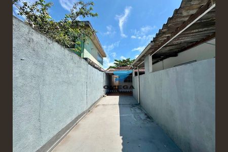 1_photo/94ce01fd15.b88c9f23dde11cca-ATLAS-376bd49c-4e5c-42d8-8583-c3cf61e9b561.jpg de casa à venda com 3 quartos, 200m² em Vila Santa Rosa, Guarujá