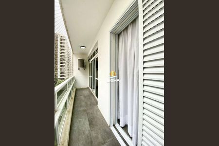 6_photo/94ce01fd17.cb85dc65d452b410-ATLAS-7627656e-2c6c-41c8-896c-39b1a81966ac.jpg de apartamento à venda com 3 quartos, 135m² em Vila Santa Rosa, Guarujá