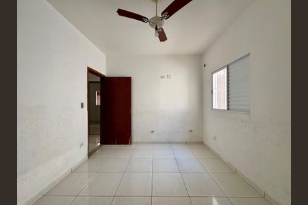 10_photo/94ce01fd6f.3e6957092a4c223d-ATLAS-86720e22-d6d6-4ef2-80c4-e9583043c4df.jpg de casa à venda com 5 quartos, 300m² em Vila Santa Rosa, Guarujá