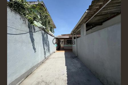 4_photo/94ce01fd6f.3e6957092a4c223d-ATLAS-aff02ede-bbf3-4d27-9a47-421880f4f5fe.jpg de casa à venda com 5 quartos, 300m² em Vila Santa Rosa, Guarujá