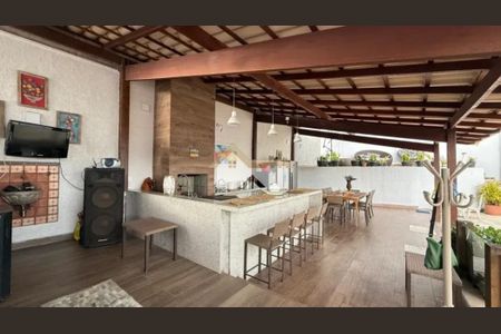 7_photo/94ce01fda9.ffbddc27e238e23e-ATLAS-5a93ef14-b3d3-4aec-b378-f5edefa0741f.jpg de casa à venda com 4 quartos, 290m² em Jardim Helena Maria, Guarujá