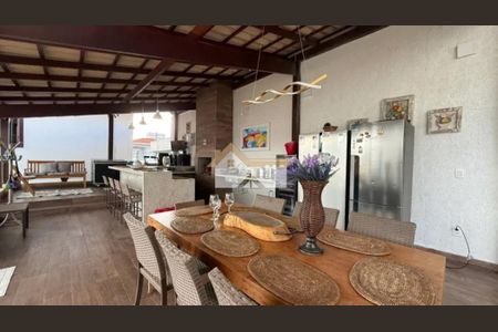 9_photo/94ce01fda9.ffbddc27e238e23e-ATLAS-7a1d2324-3b69-4caf-ac69-58bf116fb5ac.jpg de casa à venda com 4 quartos, 290m² em Jardim Helena Maria, Guarujá