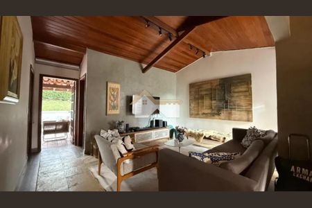 19_photo/94ce01fda9.ffbddc27e238e23e-ATLAS-ed828a9d-7c3e-45ee-8015-2d2481928927.jpg de casa à venda com 4 quartos, 290m² em Jardim Helena Maria, Guarujá