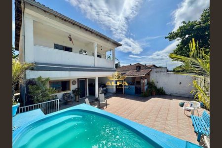 3_photo/94ce01fe1b.72f855f496f3e2c1-ATLAS-1e4eaef4-7664-46f8-89df-cda91c618b81.jpg de casa à venda com 3 quartos, 250m² em Vila Santa Rosa, Guarujá