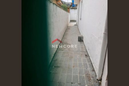 6_photo/94ce01fec5.93b8fa184532727f-ATLAS-ef8e1abc-a35f-4461-83c6-3ebda43058fa.jpg de casa à venda com 3 quartos, 210m² em Jardim Helena Maria, Guarujá