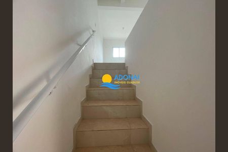 3_photo/94ce0200df.bbe92bd81ad86ee4-ATLAS-b21d33be-167d-4921-95cd-caa942bdd615.jpg de casa à venda com 2 quartos, 75m² em Vila Ligya, Guarujá