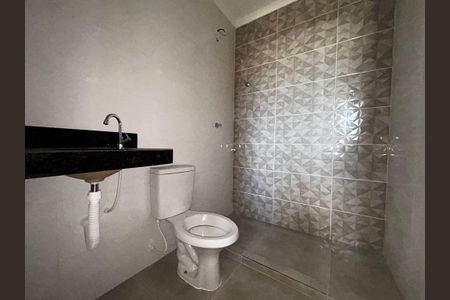 2_photo/94ce020207.382f4a4601f84df2-ATLAS-32daf110-9f38-44ef-be2a-23ce3d3549ed.jpg de casa à venda com 2 quartos, 90m² em Vila Santa Rosa, Guarujá