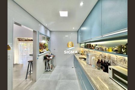 9_photo/94ce0203c5.3dea3cab82053bf3-ATLAS-a5b1dfc1-d4e4-4b5d-9f24-80a53f6ee191.jpg de casa à venda com 3 quartos, 120m² em Vila Ligya, Guarujá