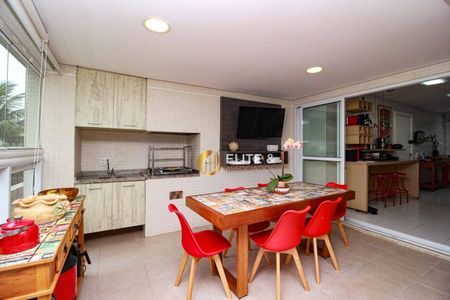 10_photo/94ce021091.94d95cd4bf70a310-ATLAS-b4f4db90-deca-45f7-a41e-81cd2e4eb73e.jpg de apartamento à venda com 3 quartos, 189m² em Ponta da Praia, Santos