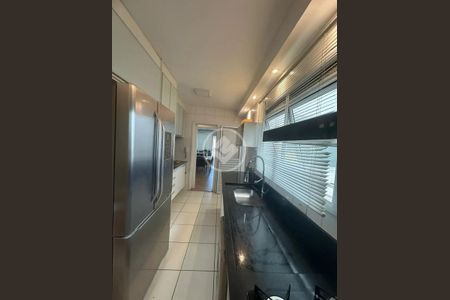 3_photo/94ce0210d9.50dcffd0bfa00027-ATLAS-ee8cb2f3-96e2-4ee6-8a2d-9499a181a739.jpg de apartamento à venda com 3 quartos, 132m² em Ponta da Praia, Santos