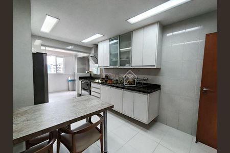 10_photo/94ce02116d.99e7eefbf0d281da-ATLAS-4ecbcb0b-1acb-42f7-a7fe-c6ea28be9b9d.jpg de apartamento à venda com 3 quartos, 199m² em Ponta da Praia, Santos