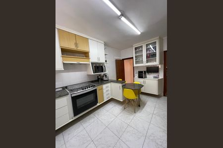 11_photo/94ce02124d.c1dc00249eefaead-ATLAS-539ae865-62aa-45a9-bdcd-ee7156b8a50d.jpg de apartamento à venda com 3 quartos, 150m² em Ponta da Praia, Santos