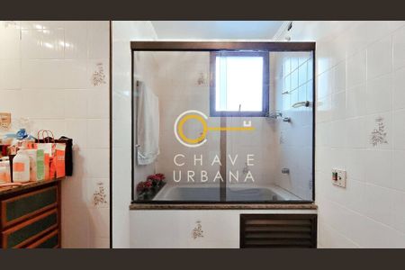 4_photo/94ce02136d.bc8d98fc285123a1-ATLAS-e994d9df-ddb2-49a8-9c8e-a583cd4d0fc7.jpg de apartamento à venda com 4 quartos, 180m² em Ponta da Praia, Santos