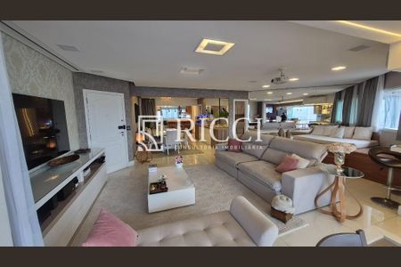 6_photo/94ce0213d9.8c0a42ac633f1033-ATLAS-ea6dad9a-699d-4acb-bcf1-1fb114feaf3b.jpg de apartamento à venda com 3 quartos, 200m² em Ponta da Praia, Santos