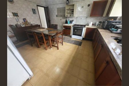 9_photo/94ce0213e1.719fbdc320448c84-ATLAS-2a5c56c7-b4b3-4195-9b38-e388704fb3fb.jpg de apartamento à venda com 3 quartos, 170m² em Ponta da Praia, Santos