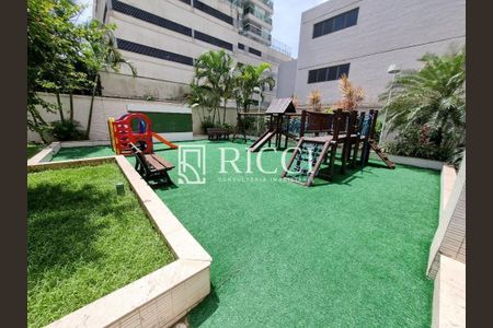 47_photo/94ce021423.28b3aba1429f7a8a-ATLAS-7a4d17eb-e190-4b81-b64f-9d412d10cd0b.jpg de apartamento à venda com 3 quartos, 165m² em Ponta da Praia, Santos