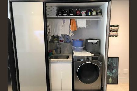 10_photo/94ce02142f.bafbedef36afff94-ATLAS-4a1a63ea-73d0-461b-b6d7-b7e43a6429d6.jpg de apartamento para alugar com 1 quarto, 49m² em Ponta da Praia, Santos