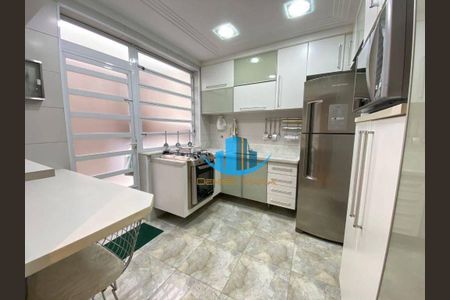 1_photo/94ce021431.ae3d86bef28e162d-ATLAS-012fedac-eb3d-47ef-8e32-dce70d39f670.jpg de casa à venda com 2 quartos, 120m² em Ponta da Praia, Santos