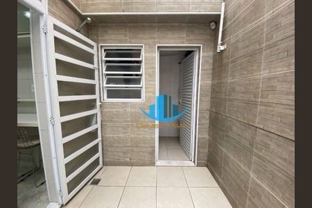 4_photo/94ce021431.ae3d86bef28e162d-ATLAS-12261a8f-3ad3-4ad3-9974-187bfda4baff.jpg de casa à venda com 2 quartos, 120m² em Ponta da Praia, Santos