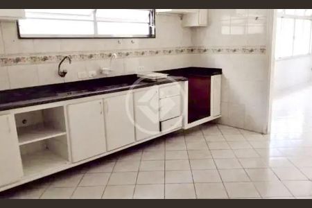 11_photo/94ce021451.f7e81ba1849dc159-ATLAS-5a31bd66-0f06-4bbb-bd3b-9f543130f43f.jpg de casa para alugar com 3 quartos, 215m² em Ponta da Praia, Santos
