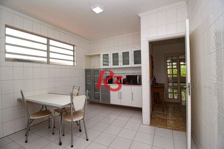 69_photo/94ce021479.927ce2bf1ca52d85-ATLAS-0a621c83-c007-4efb-a468-c5a191c1b255.jpg de casa para alugar com 4 quartos, 228m² em Ponta da Praia, Santos