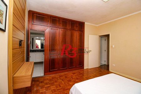 61_photo/94ce021479.927ce2bf1ca52d85-ATLAS-1314e07b-0411-4638-939d-4ed0fc0378a4.jpg de casa para alugar com 4 quartos, 228m² em Ponta da Praia, Santos