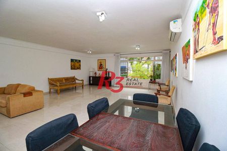 19_photo/94ce021479.927ce2bf1ca52d85-ATLAS-663b97a9-8119-47f1-bb80-59619af35afe.jpg de casa para alugar com 4 quartos, 228m² em Ponta da Praia, Santos